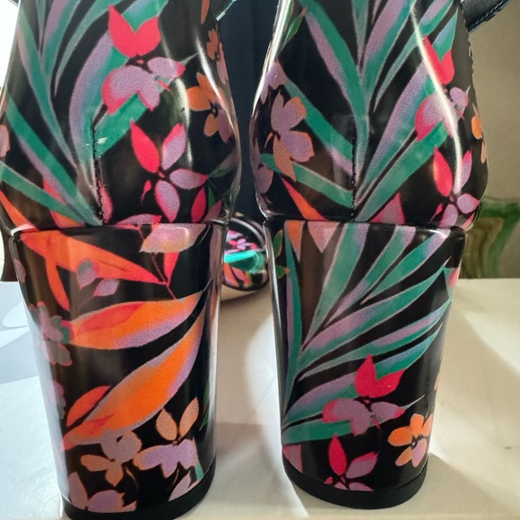 Nine West floral strappy sandals size 9.5 - Picture 4 of 5